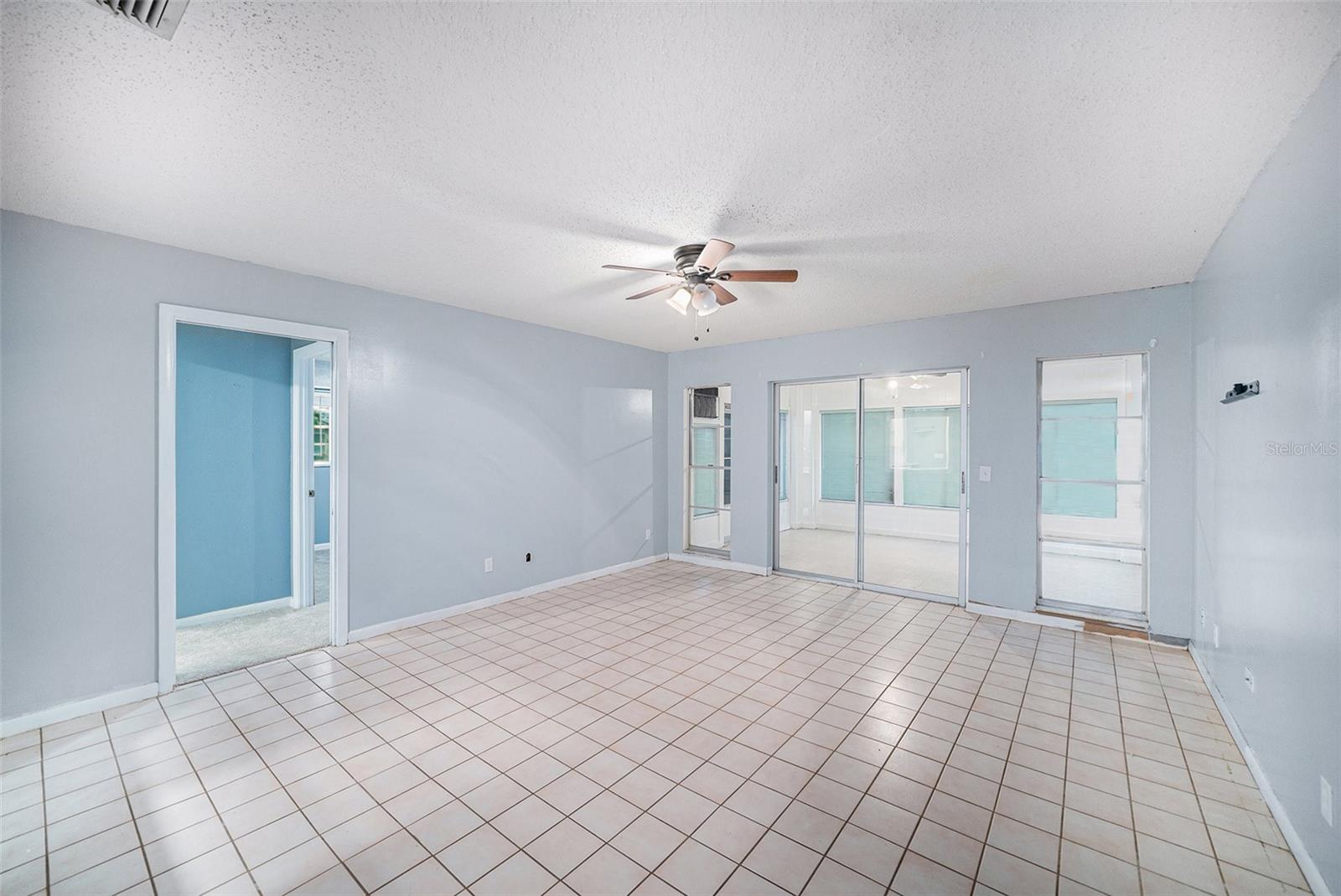 Image 12 of 23 For 406 Pebble Beach Boulevard
