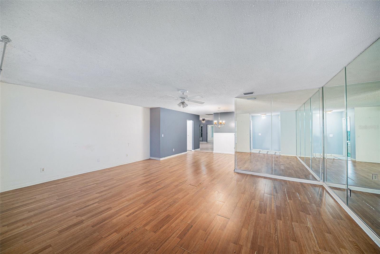 Image 6 of 23 For 406 Pebble Beach Boulevard