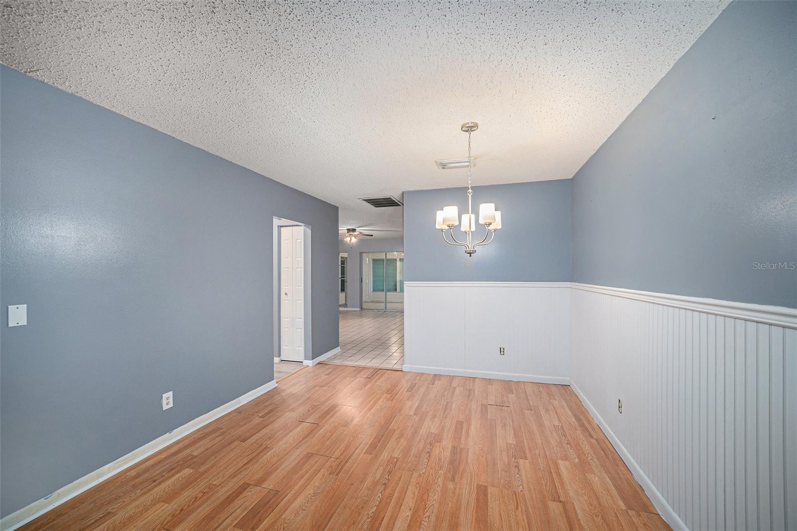 Image 8 of 23 For 406 Pebble Beach Boulevard
