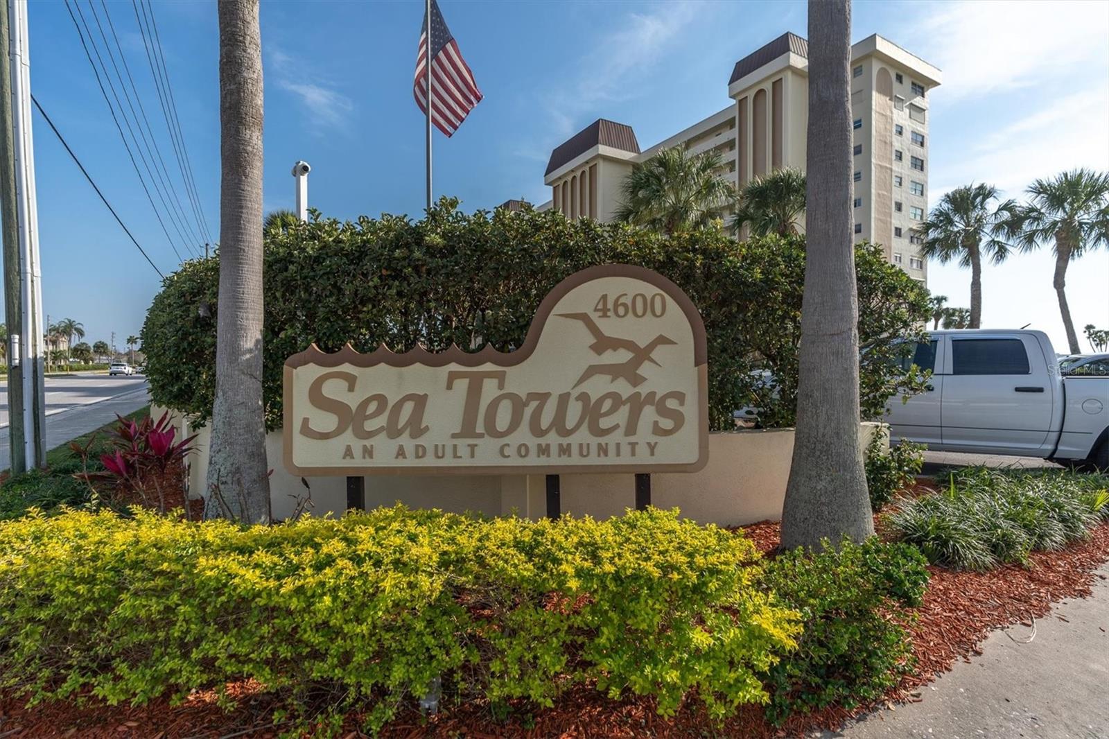 Details for 4550 Cove Circle 1105, ST PETERSBURG, FL 33708