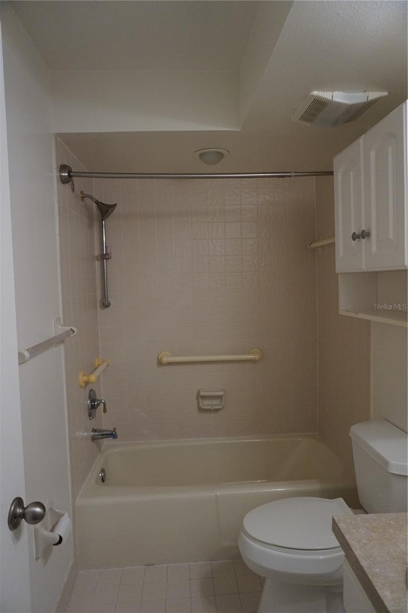 Image 17 of 20 For 138 1st Street E  202