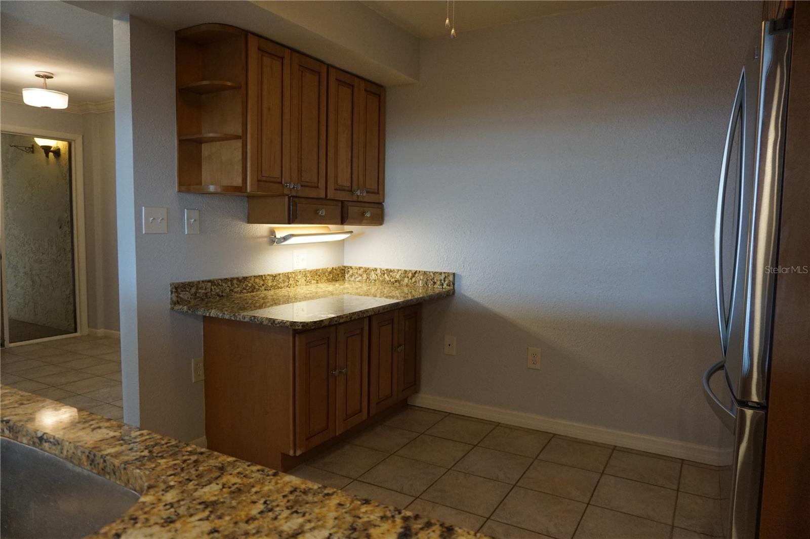 Image 9 of 20 For 138 1st Street E  202