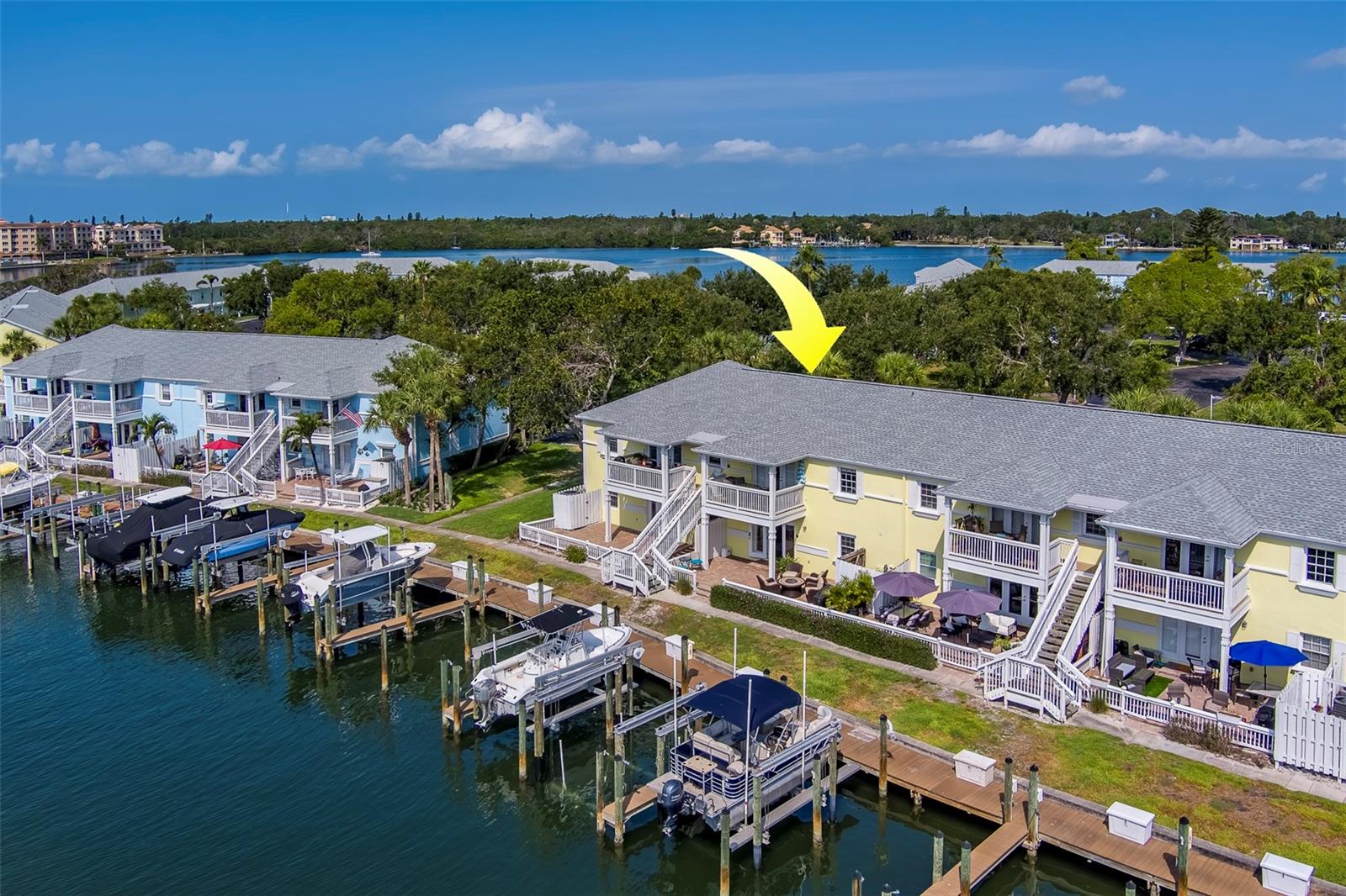Image 34 of 41 For 5196 Beach Drive Se C
