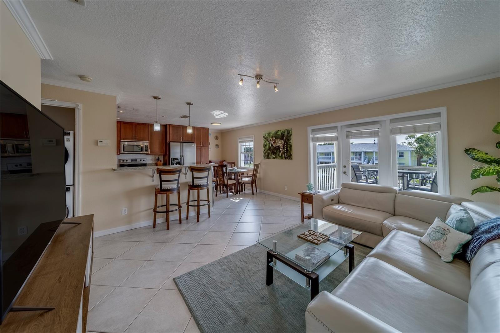 Image 6 of 41 For 5196 Beach Drive Se C