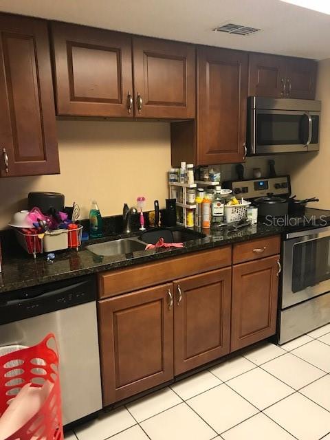 Image 9 of 15 For 122 Loblolly Court A