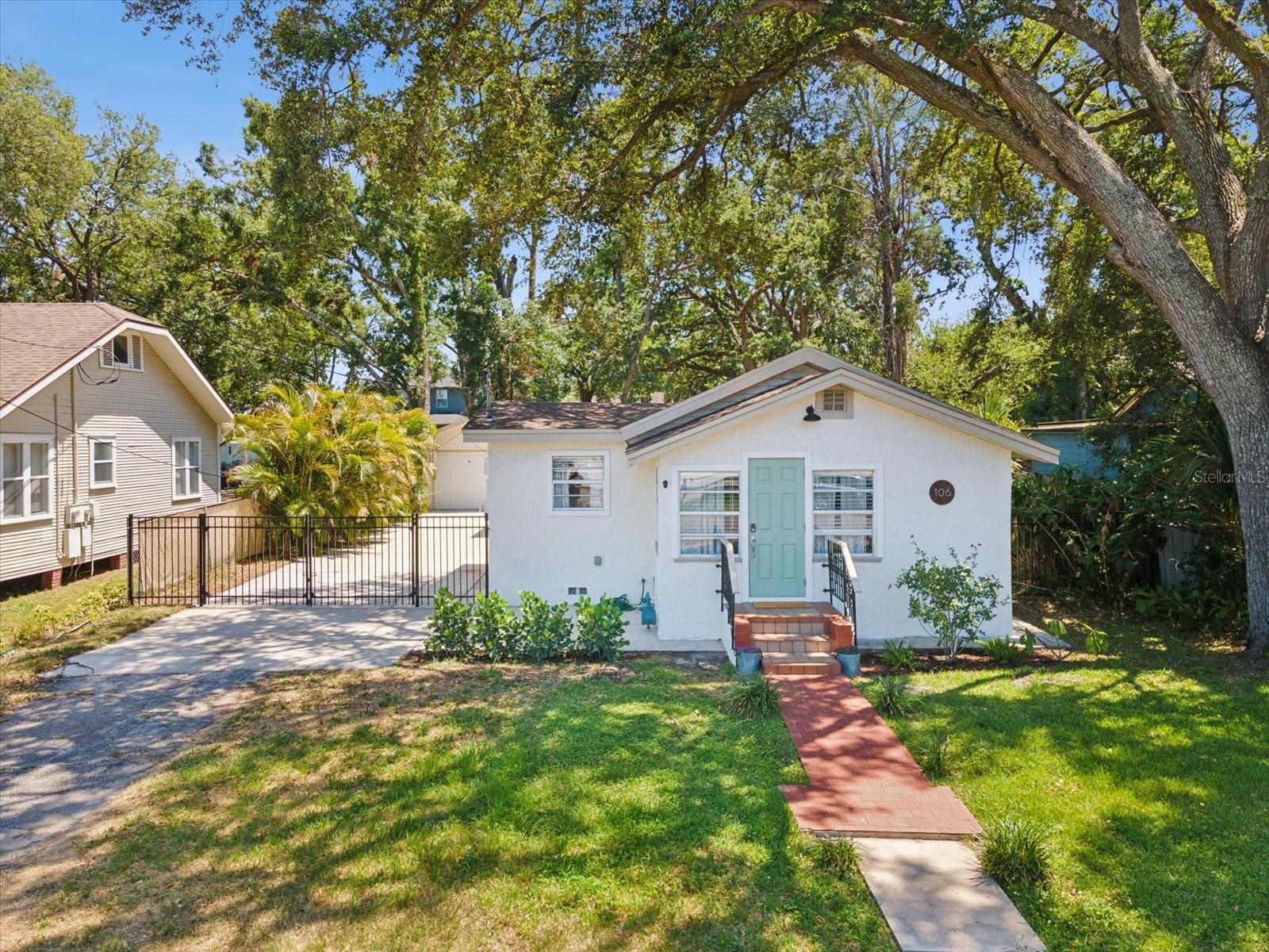 Image 43 of 54 For 106 Louisiana Avenue