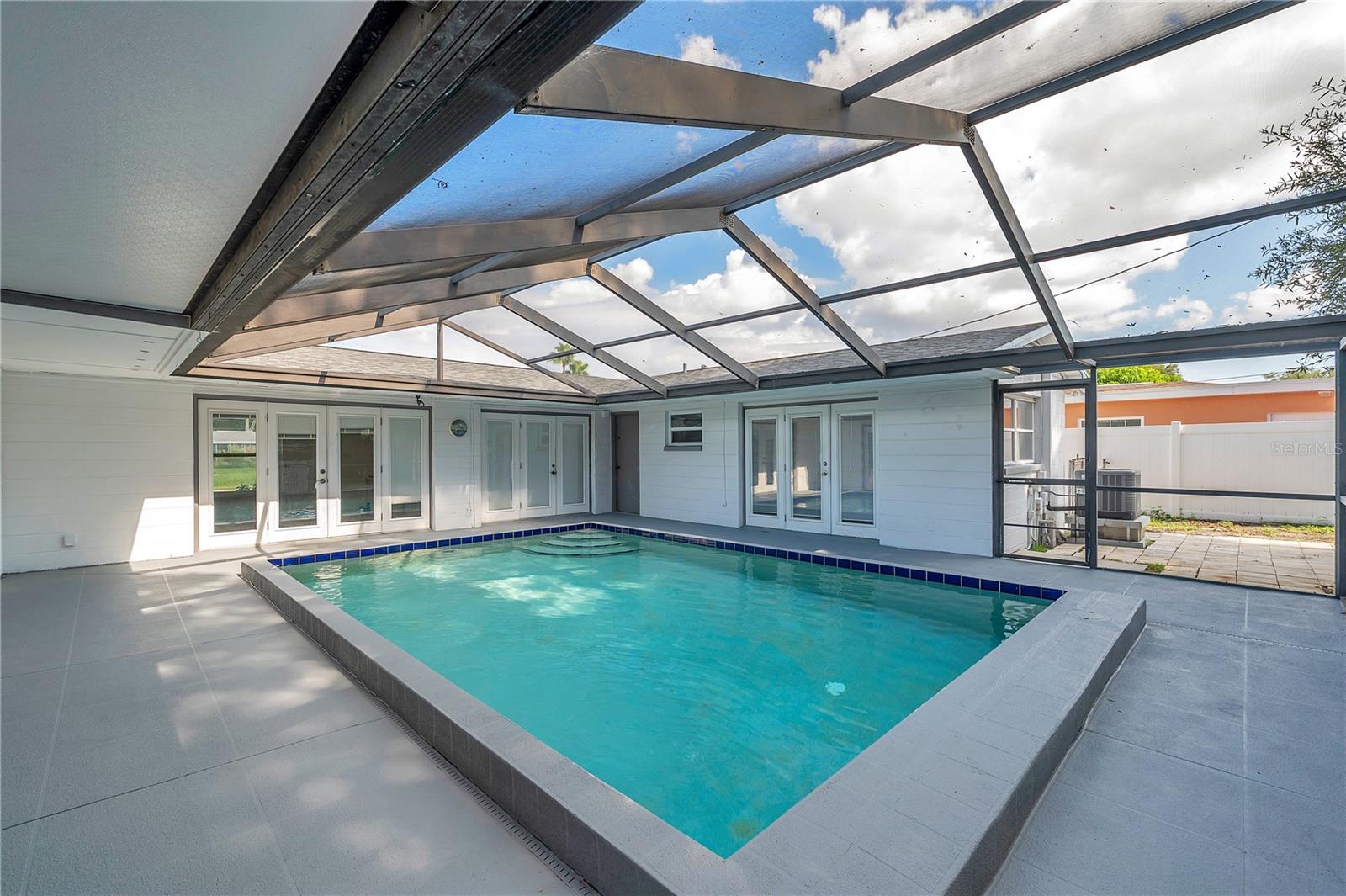 Image 3 of 10 For 6624 16th Street N