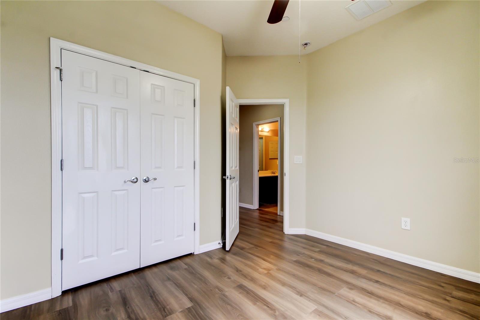 Image 29 of 41 For 12557 Bassbrook Lane