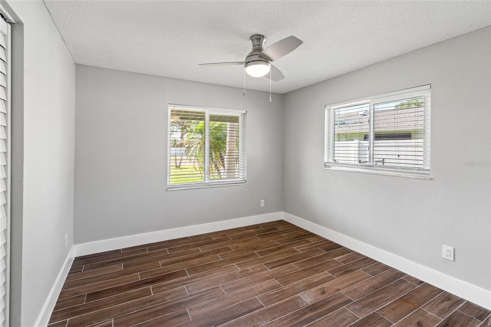 Image 15 of 29 For 6070 Denver Street Ne