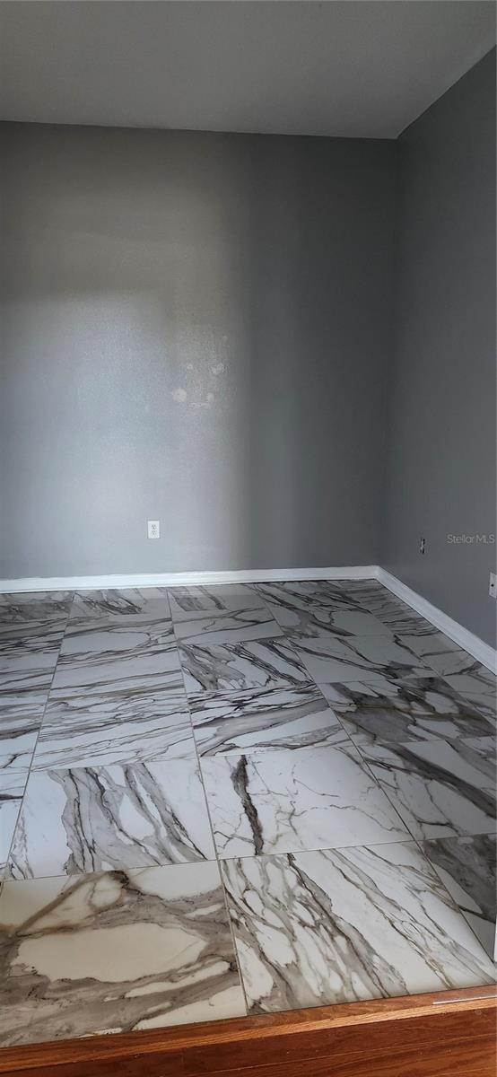 Image 45 of 67 For 7524 Dragon Fly