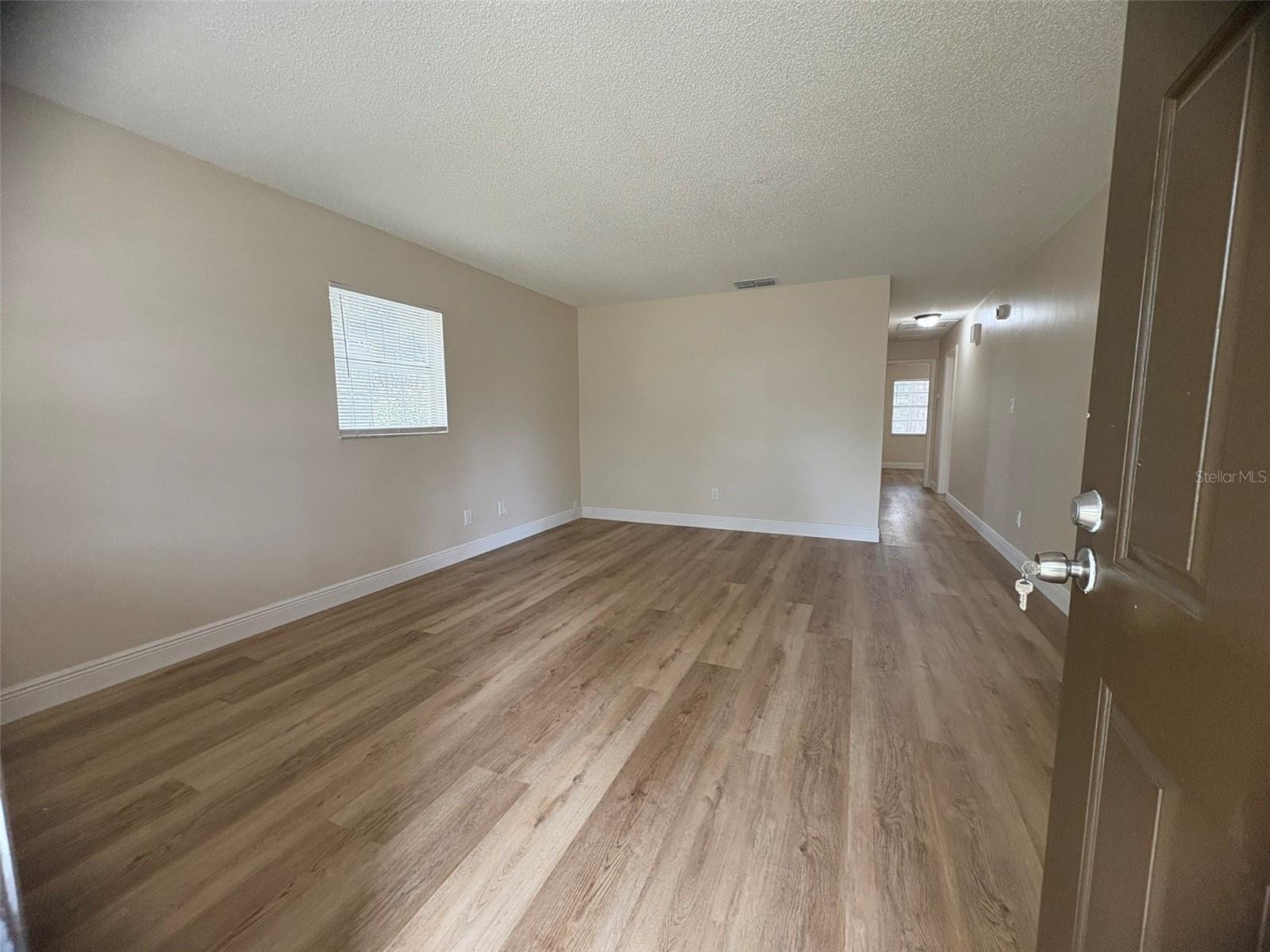 Image 4 of 23 For 2713 Chestnut Street