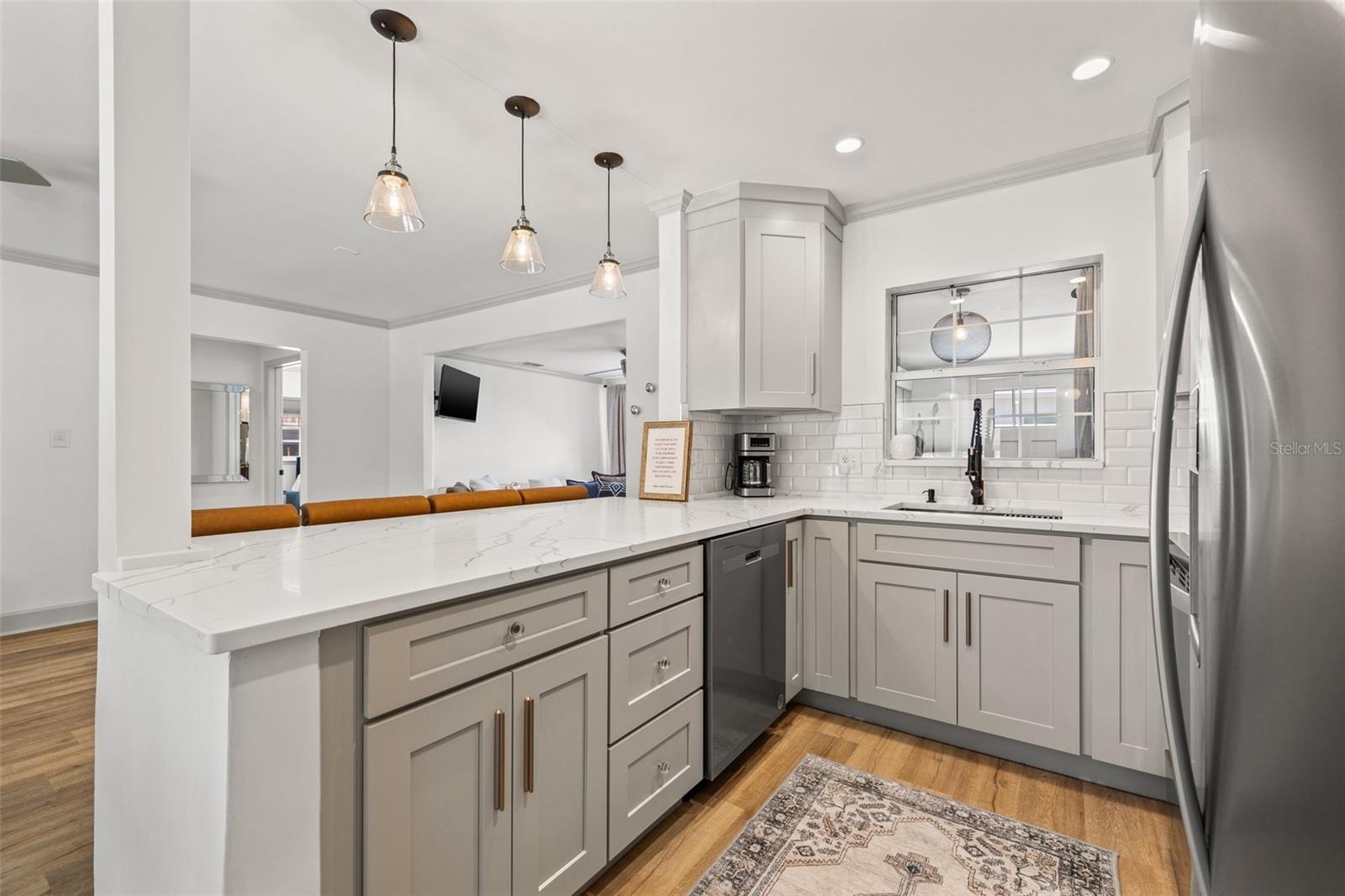 Image 5 of 26 For 11225 2nd Street E