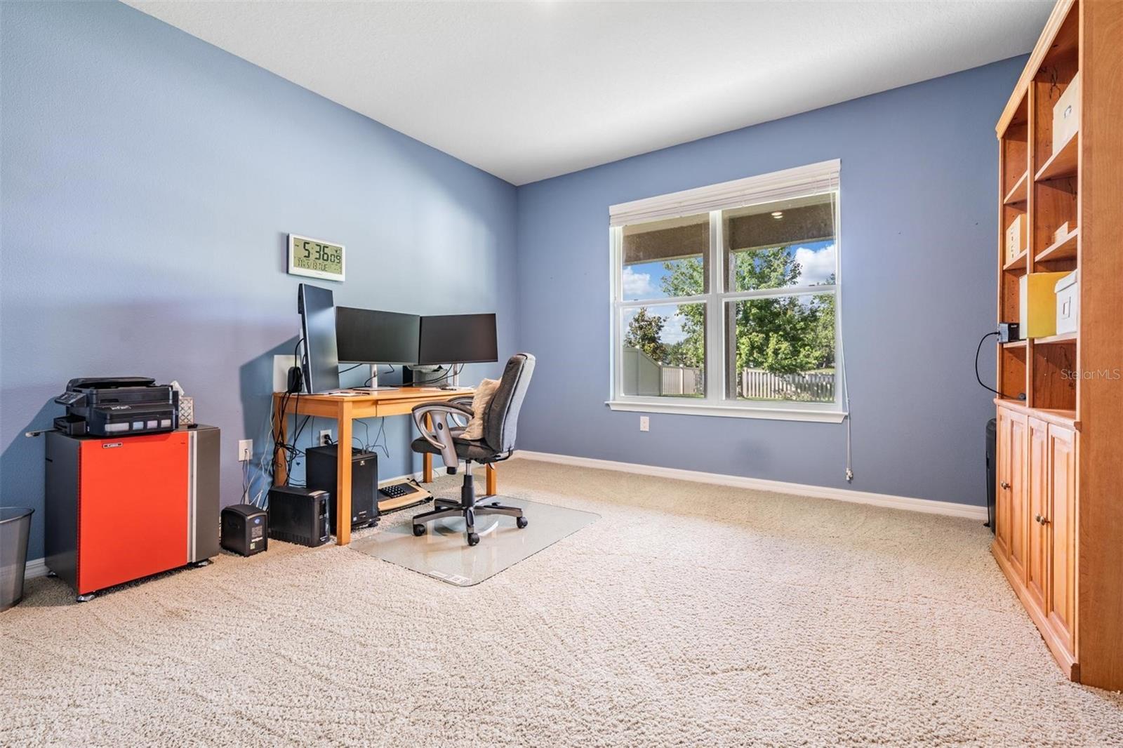 Listing photo id 15 for 5416 Camberwell Lane