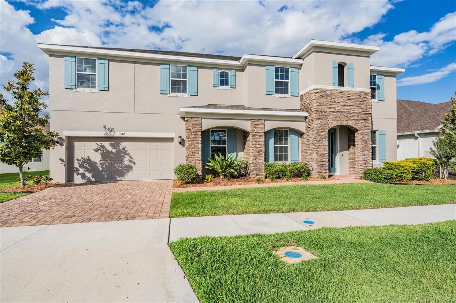 Listing photo id 1 for 5416 Camberwell Lane