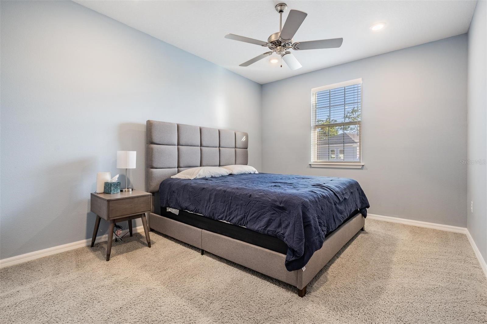 Listing photo id 33 for 5416 Camberwell Lane