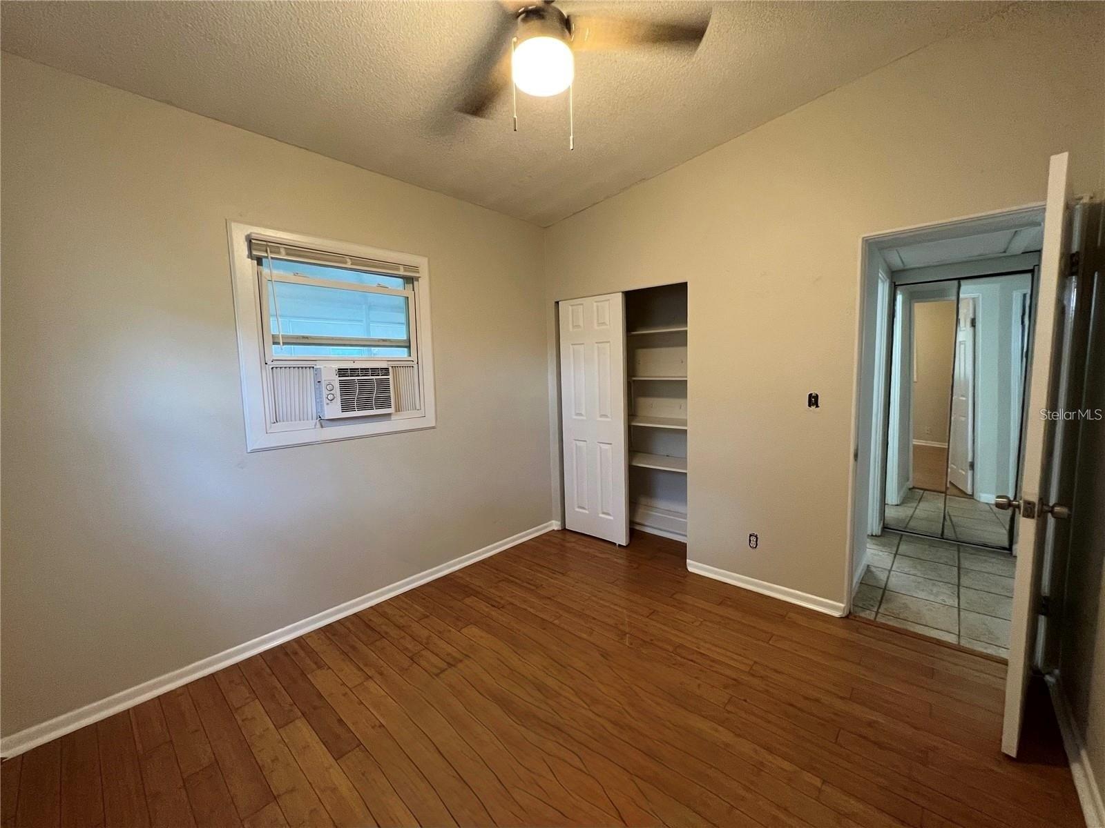 Image 6 of 11 For 5843 114th Terrace N