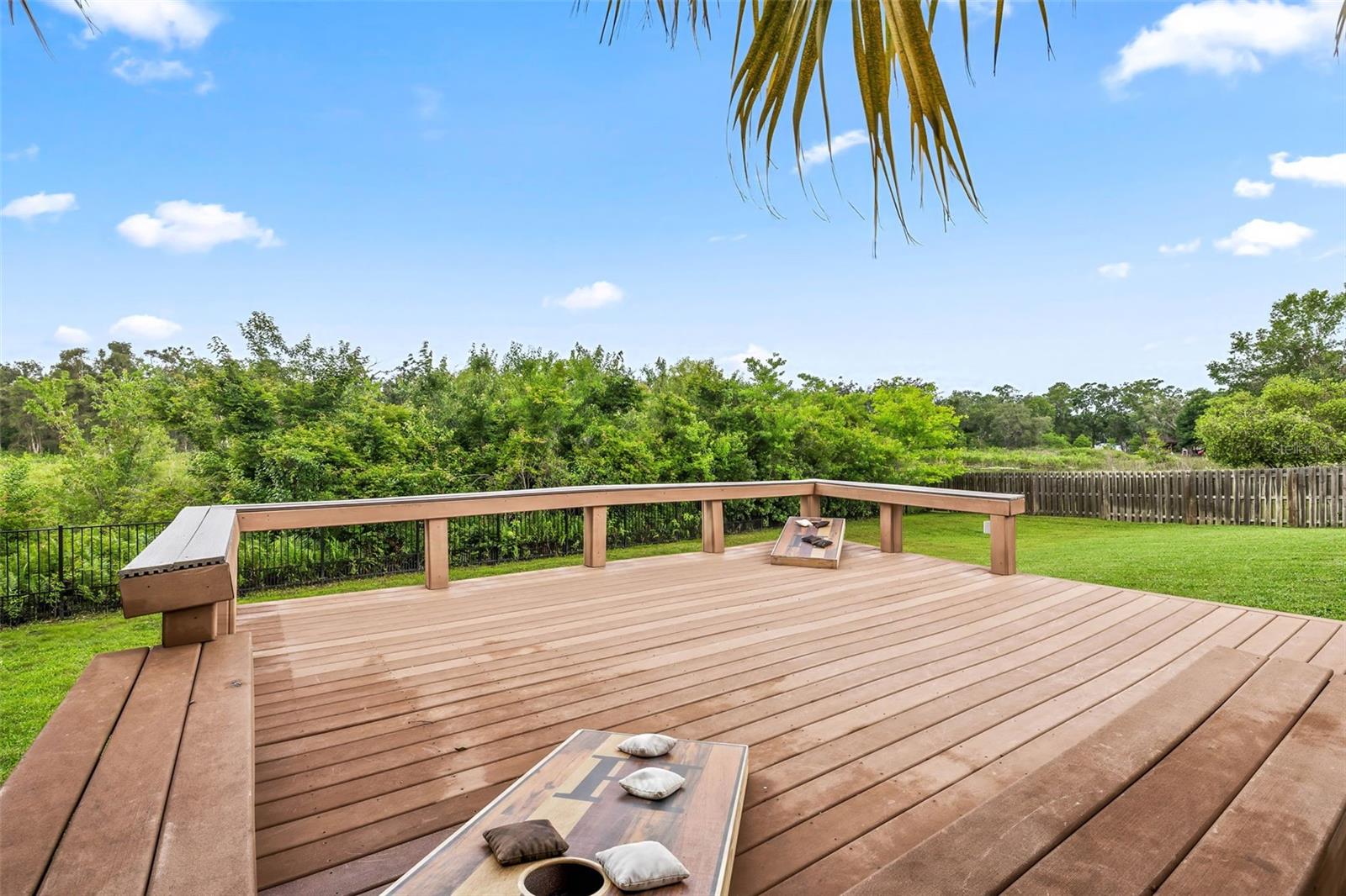 Image 10 of 43 For 16804 Windsor Park Drive