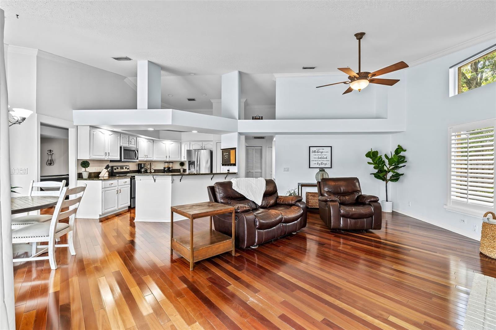 Image 16 of 43 For 16804 Windsor Park Drive
