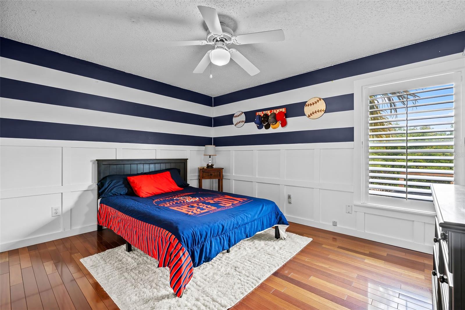 Image 36 of 43 For 16804 Windsor Park Drive