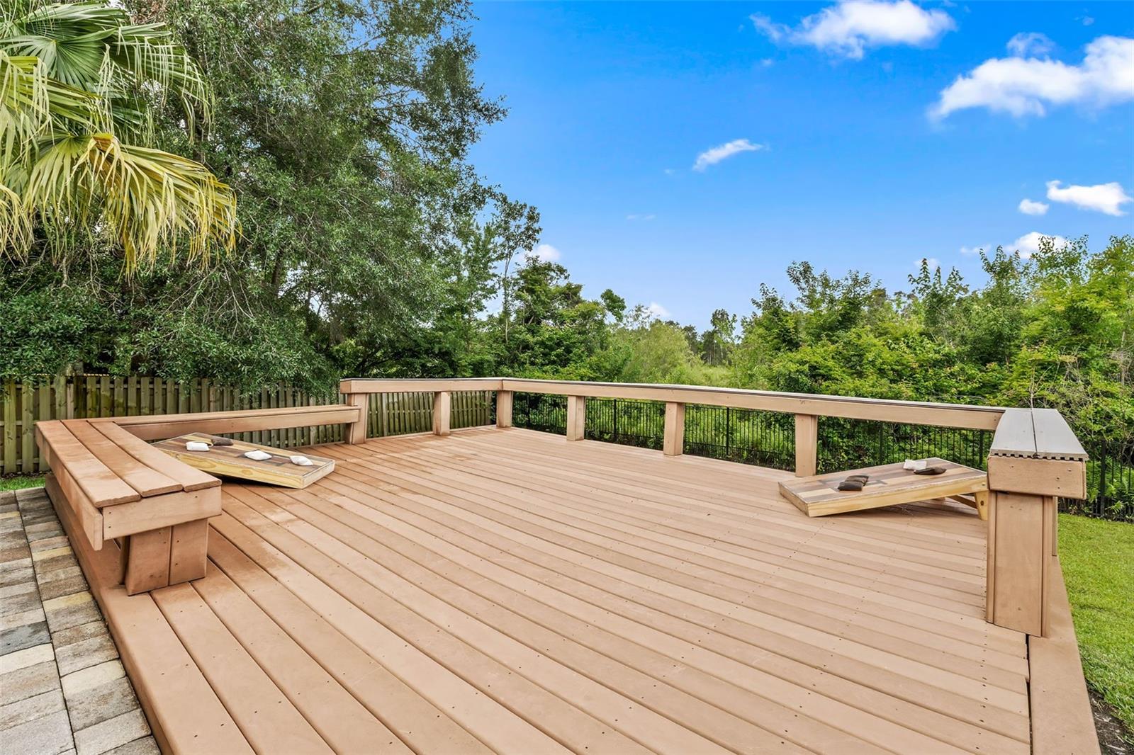 Image 37 of 43 For 16804 Windsor Park Drive