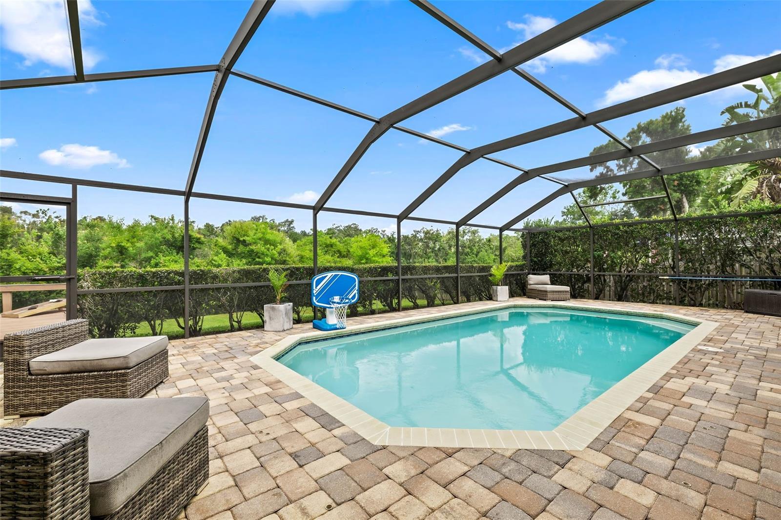 Image 8 of 43 For 16804 Windsor Park Drive