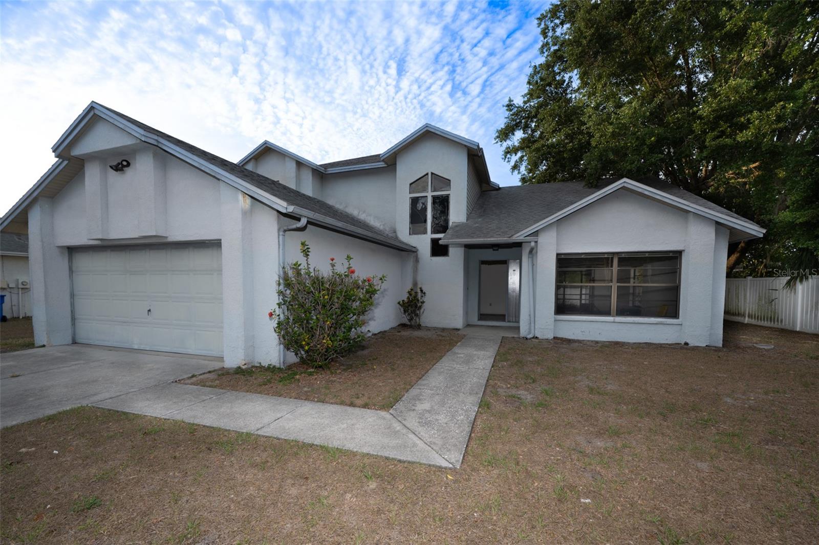 Image 4 of 70 For 13218 Parkhurst Court