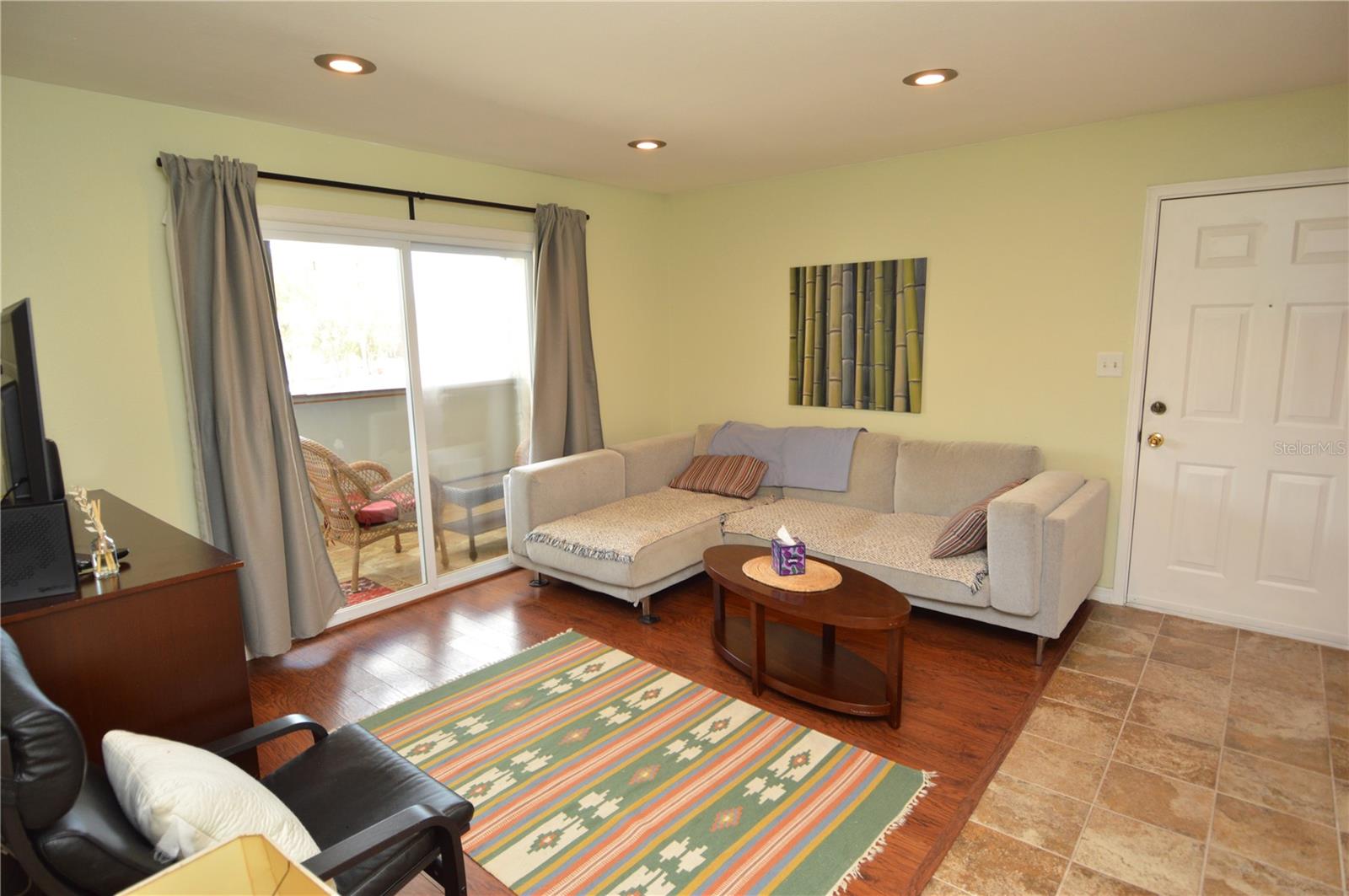 Image 15 of 78 For 1400 Gandy Boulevard N 1414(furni