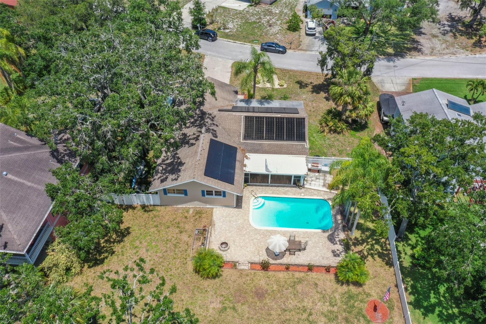 Image 40 of 46 For 5761 Colonial Drive