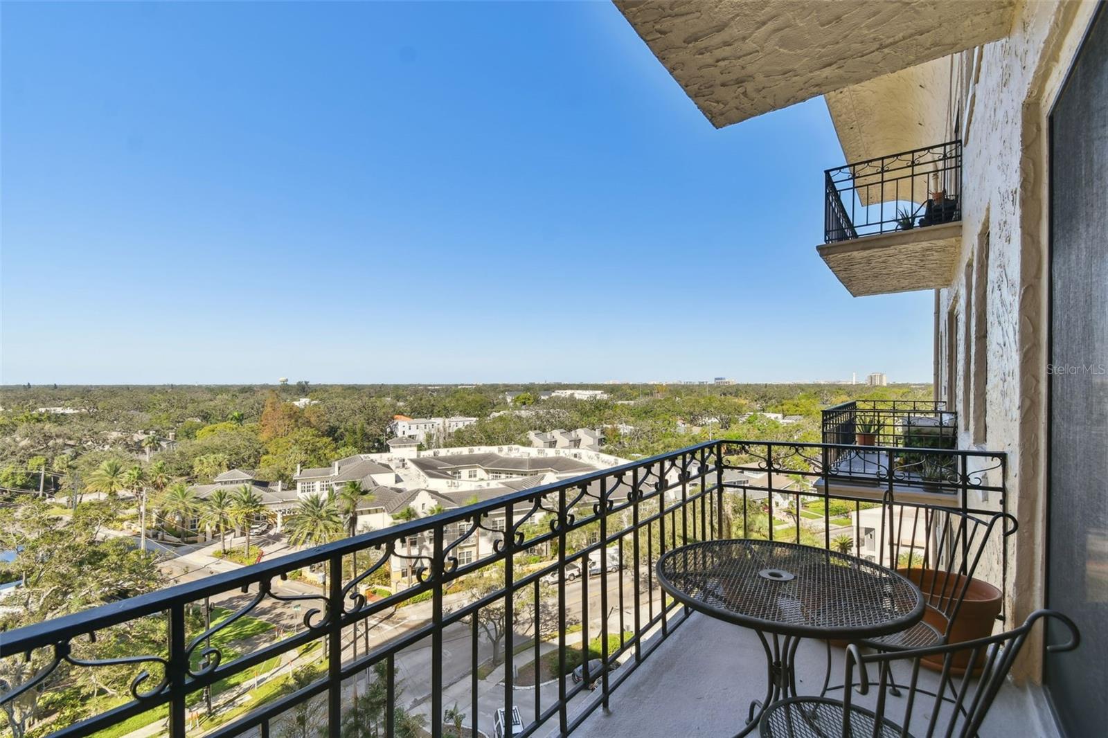 Image 10 of 30 For 2109 Bayshore Boulevard 809
