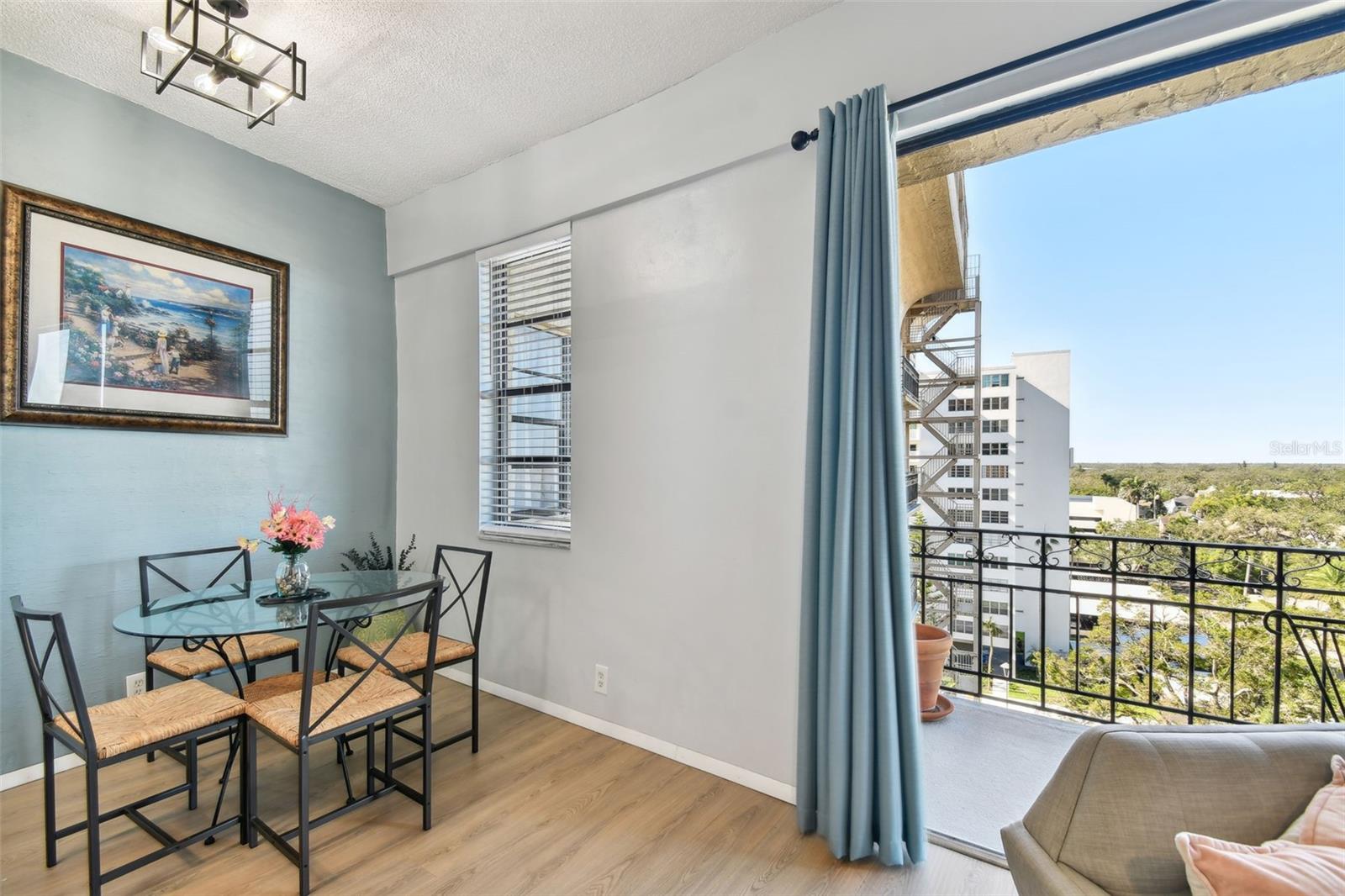 Image 13 of 30 For 2109 Bayshore Boulevard 809