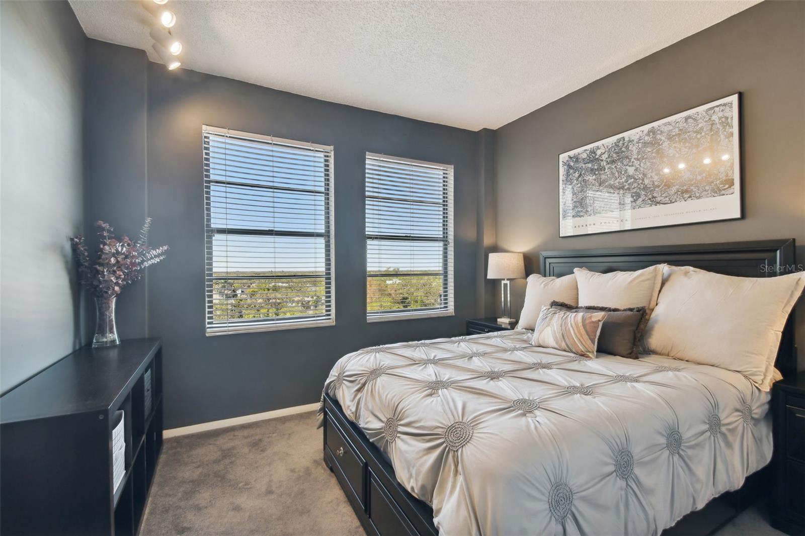 Image 23 of 30 For 2109 Bayshore Boulevard 809