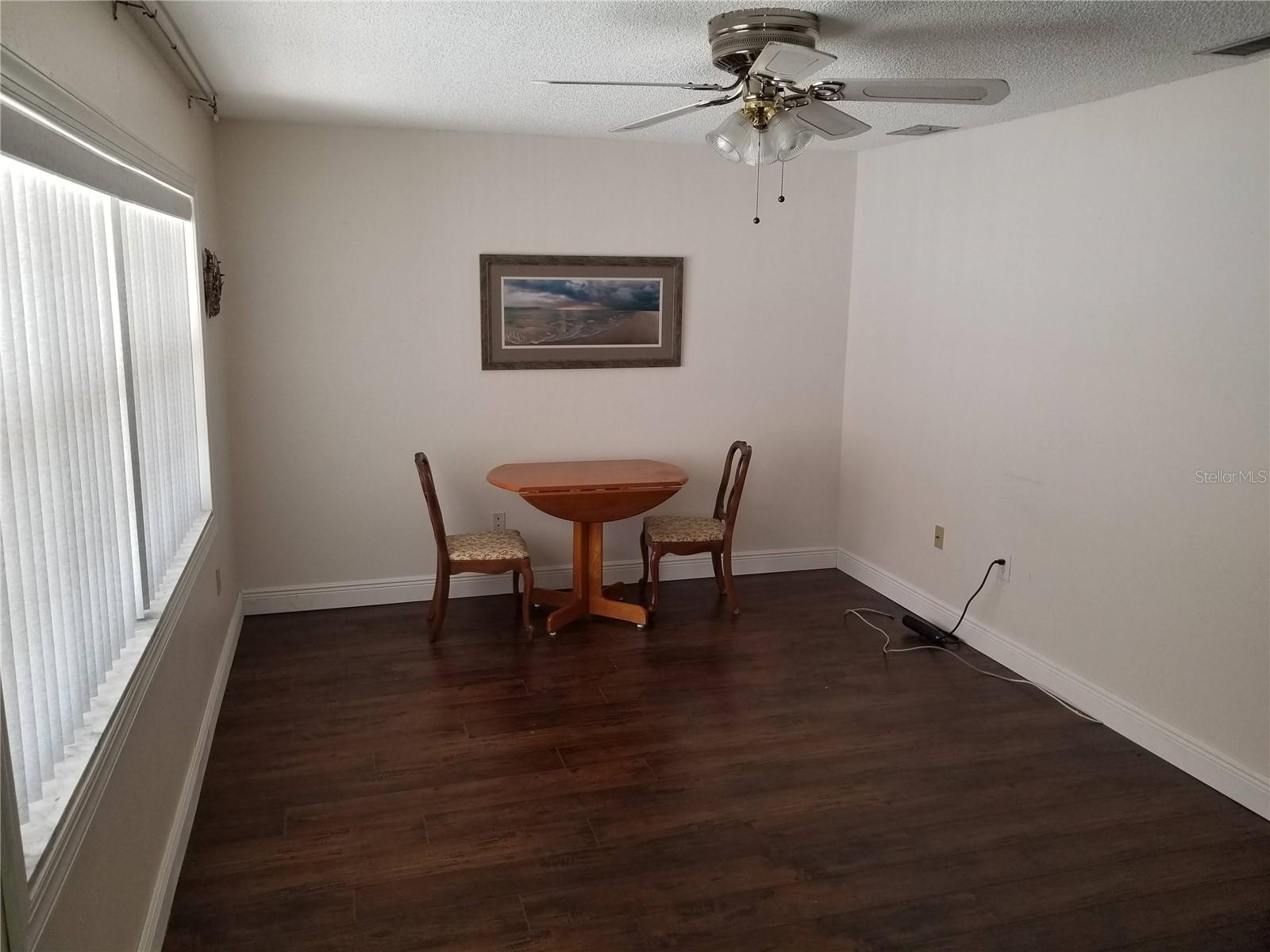 Listing photo id 9 for 10035 63rd Avenue N 25