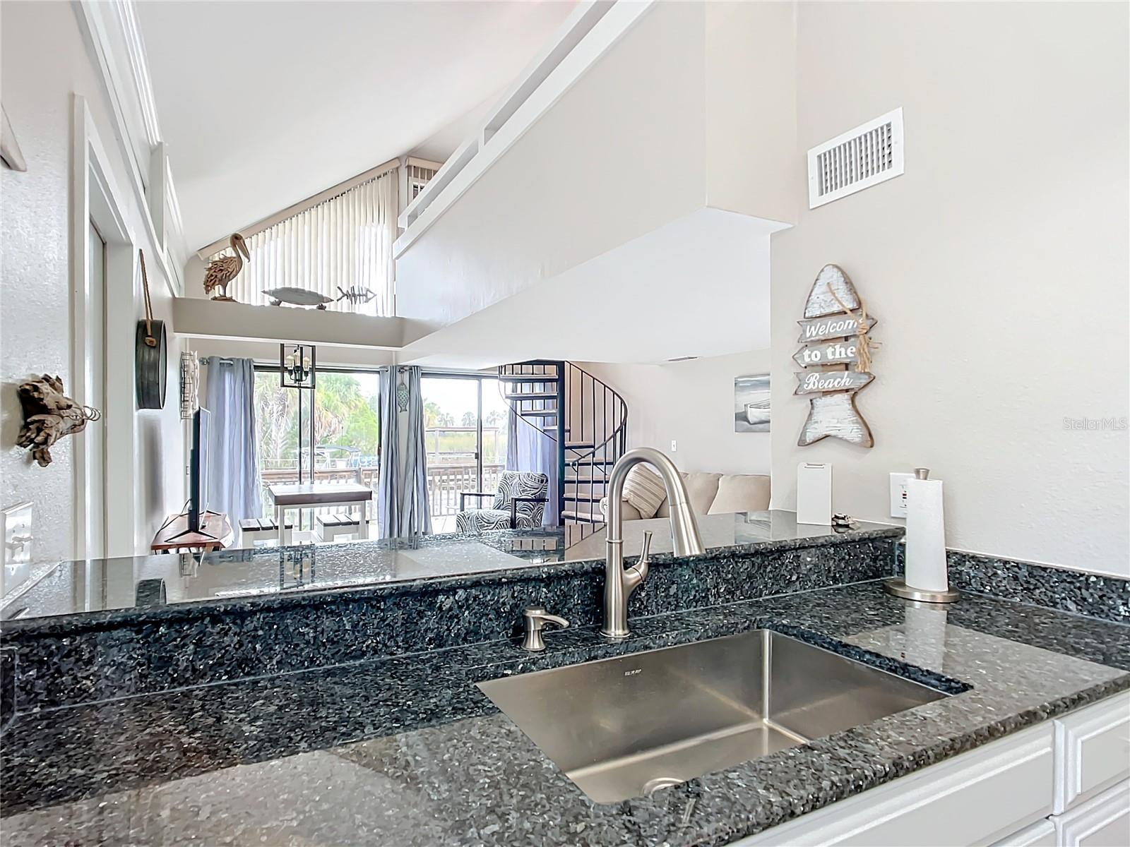 Image 11 of 40 For 2695 Seabreeze Point I1