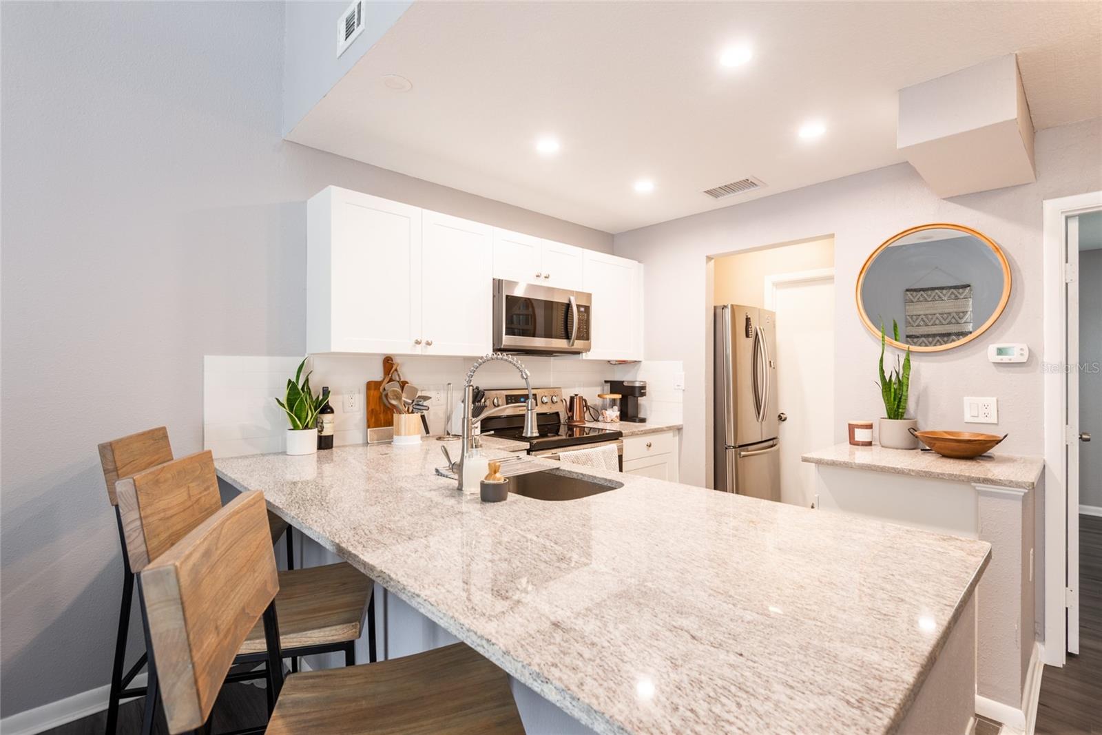 Image 13 of 34 For 2643 St Josephs Drive W