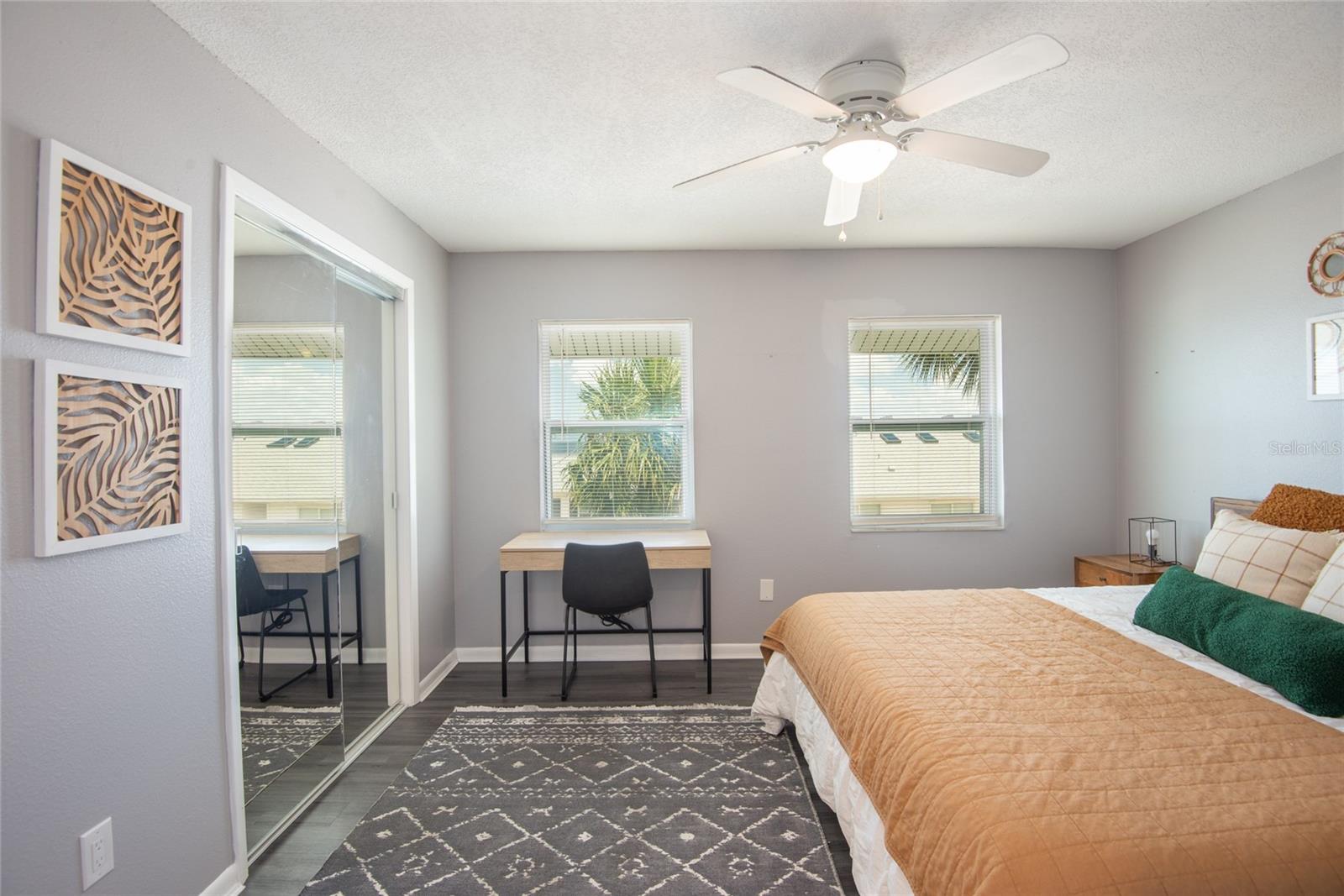 Image 23 of 34 For 2643 St Josephs Drive W