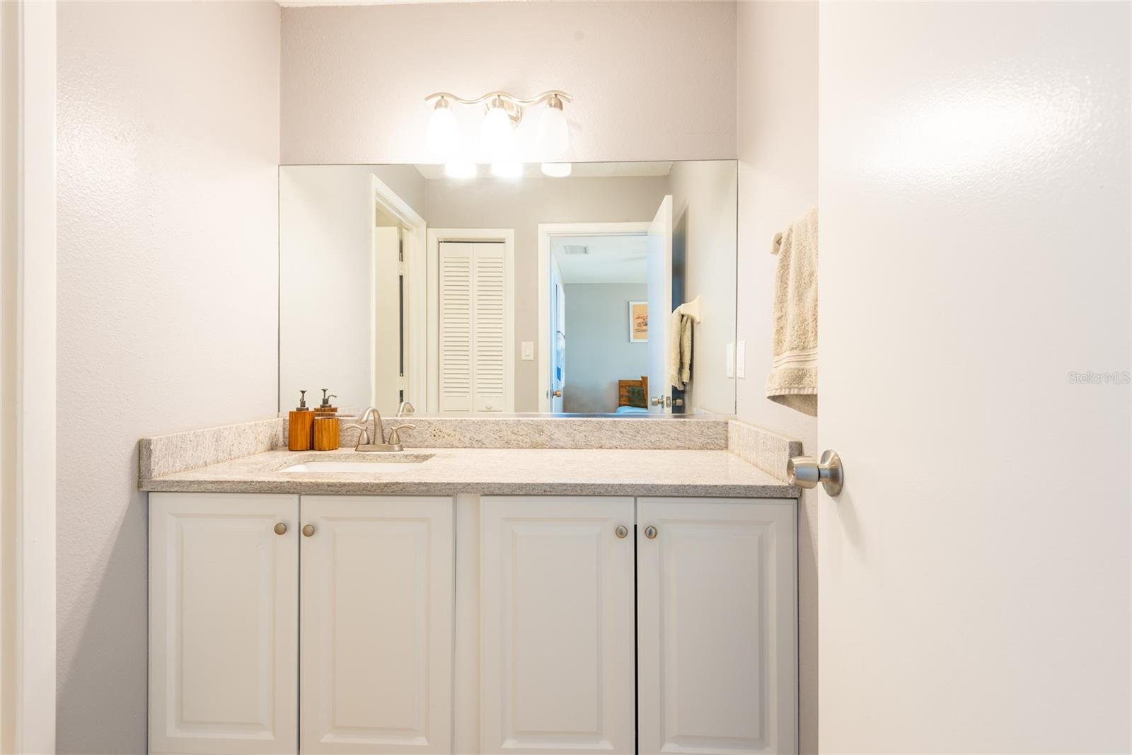 Image 29 of 34 For 2643 St Josephs Drive W
