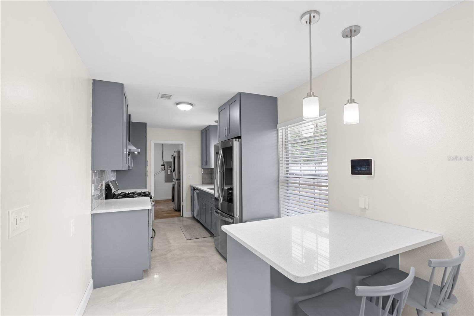 Image 10 of 31 For 1489 77th Avenue N