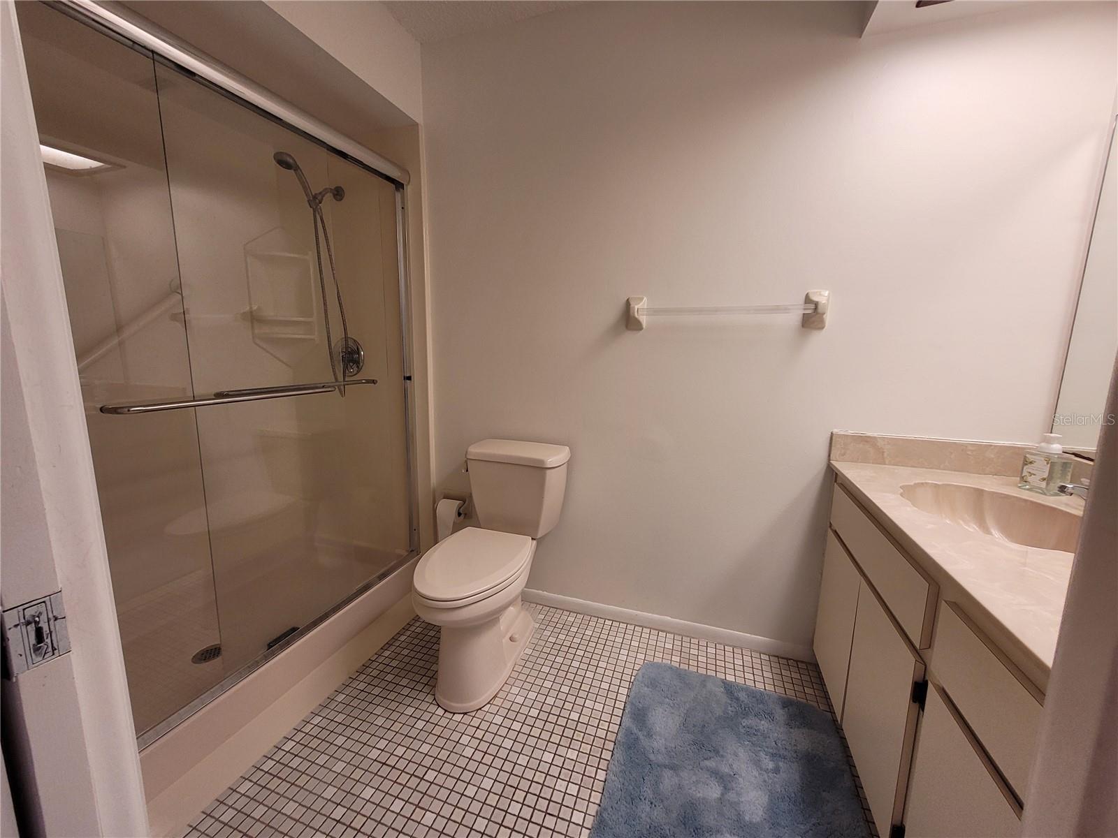Image 9 of 23 For 946 Madrid Drive