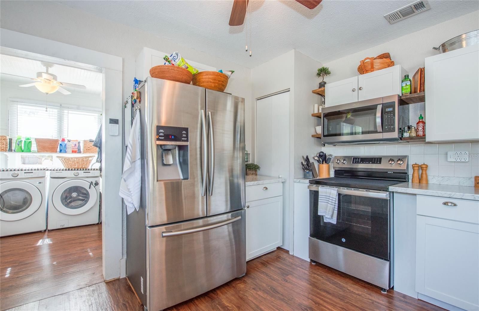 Image 21 of 51 For 12595 95th Street N