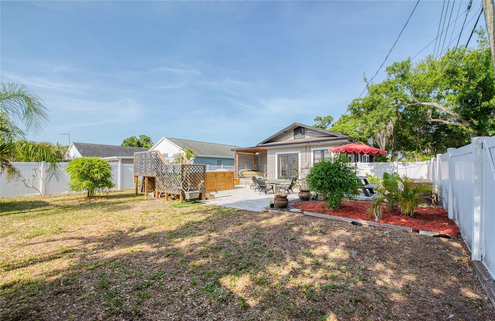 Image 33 of 51 For 12595 95th Street N