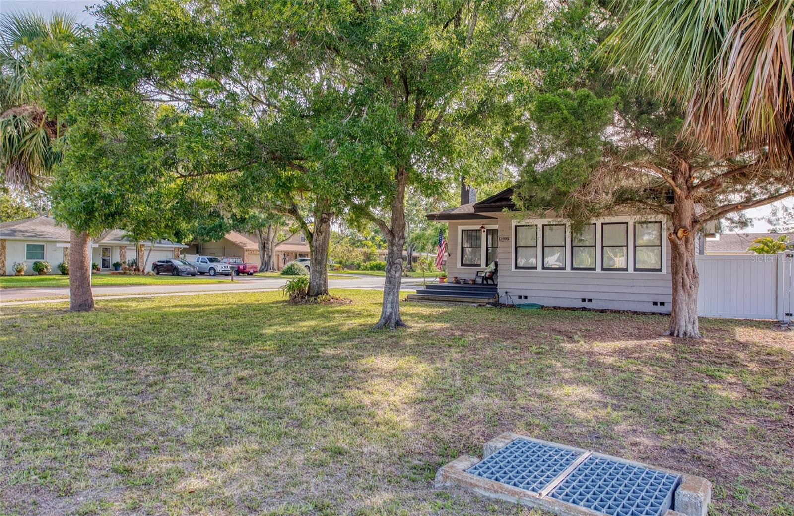 Image 4 of 51 For 12595 95th Street N