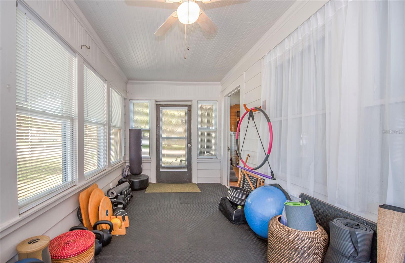Image 8 of 51 For 12595 95th Street N