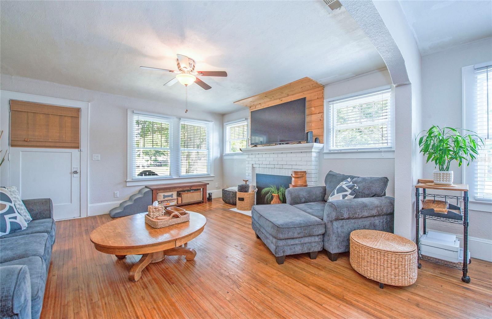 Image 9 of 51 For 12595 95th Street N