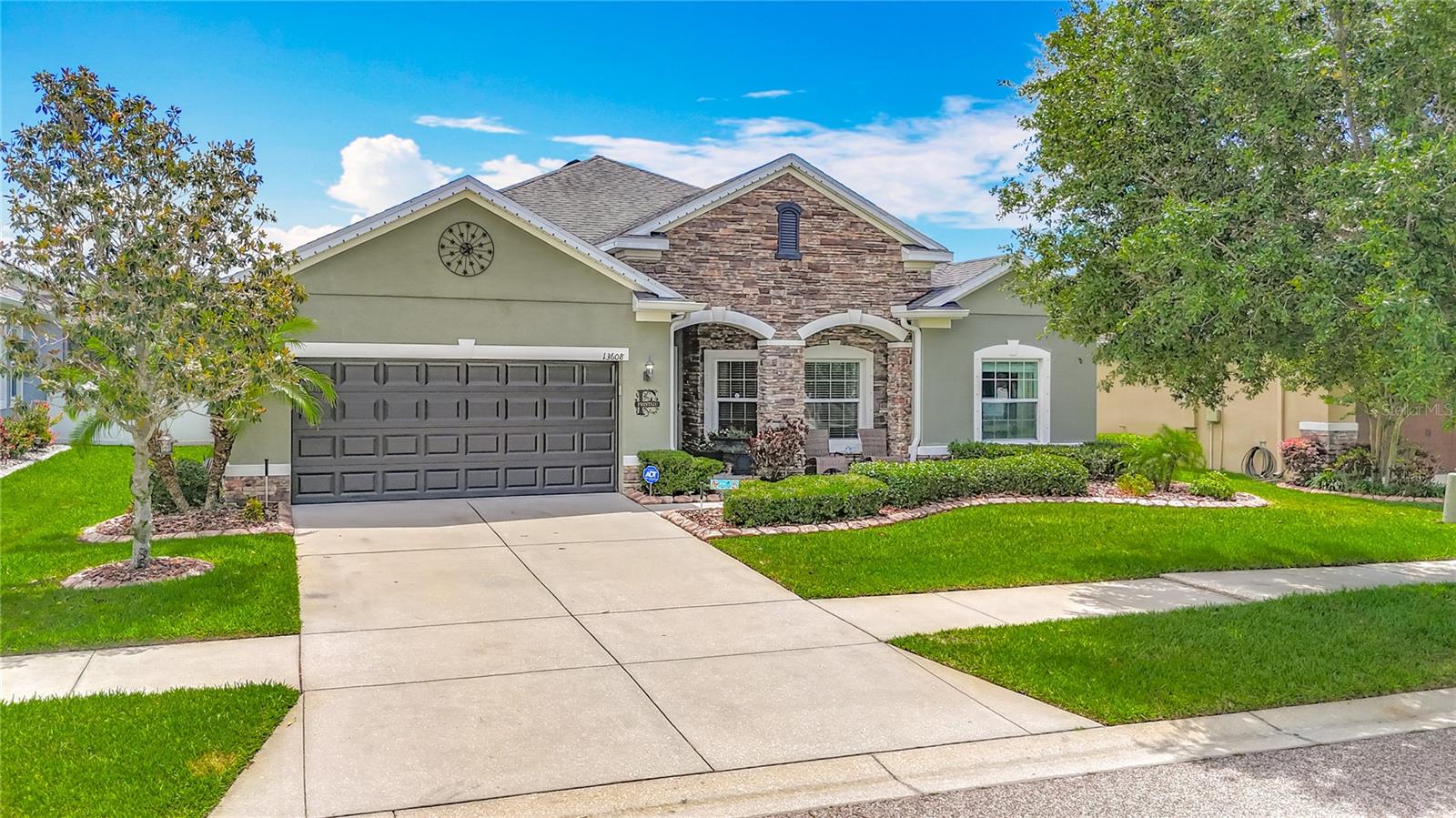 Details for 13608 Artesa Bell Drive, RIVERVIEW, FL 33579