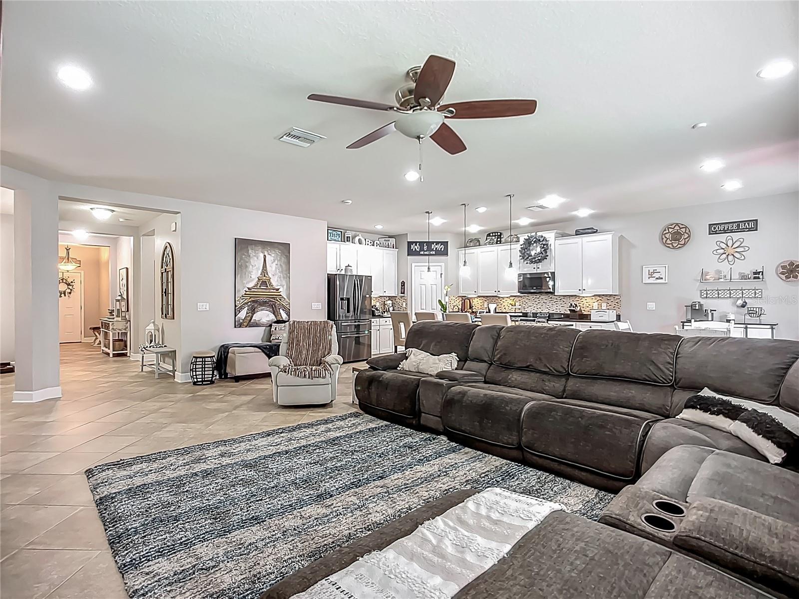 Image 13 of 49 For 13608 Artesa Bell Drive