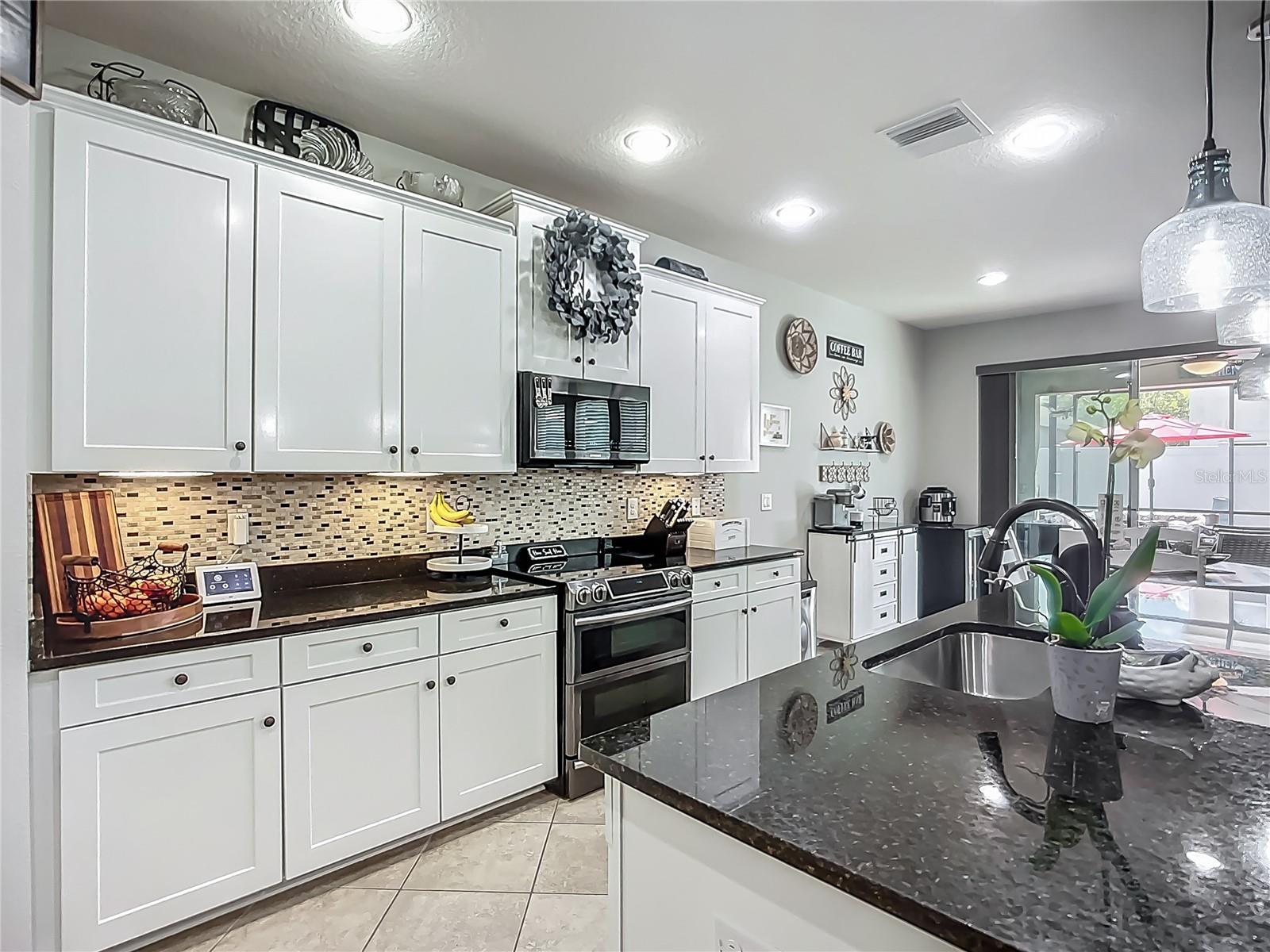 Image 16 of 49 For 13608 Artesa Bell Drive
