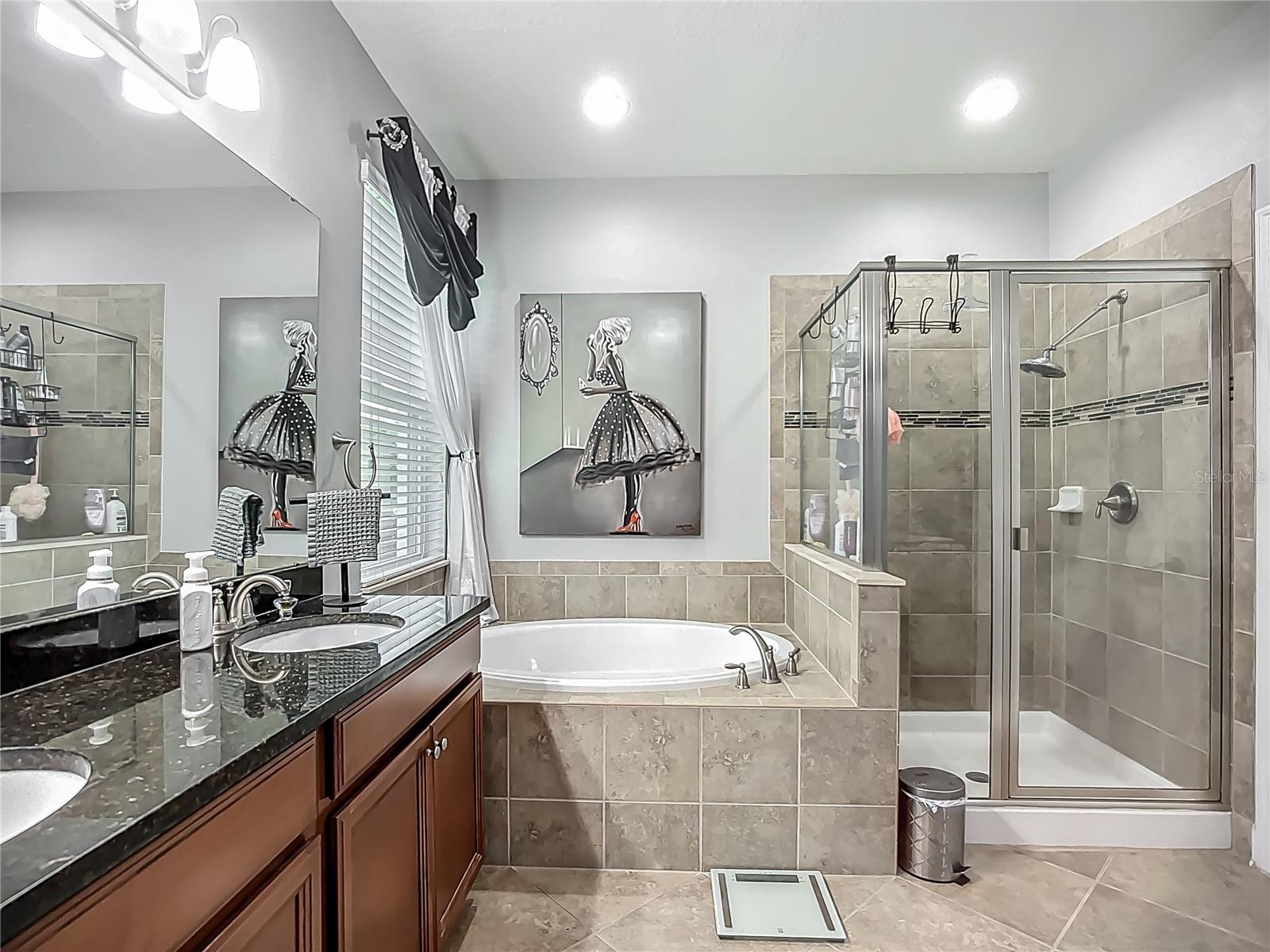 Image 37 of 49 For 13608 Artesa Bell Drive