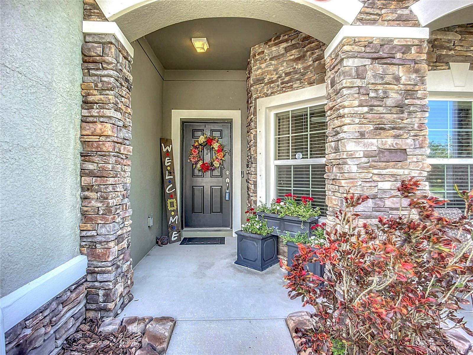 Image 4 of 49 For 13608 Artesa Bell Drive