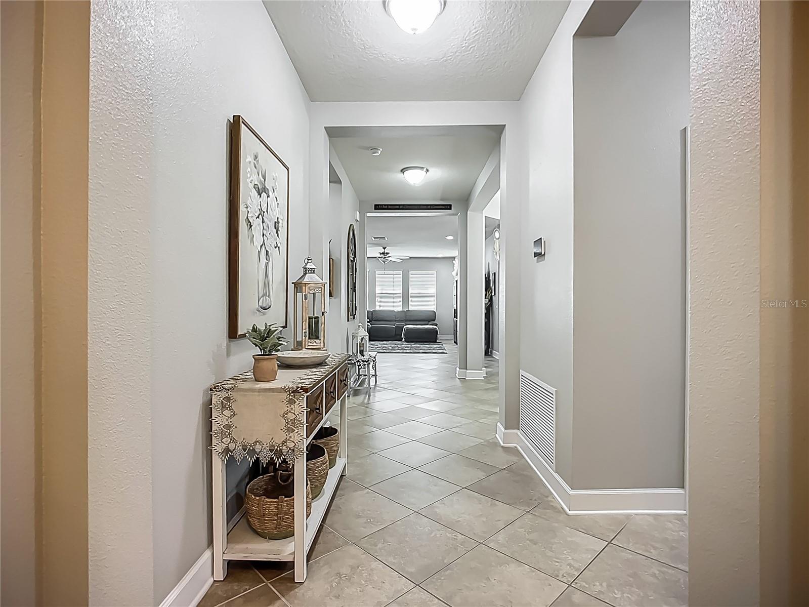 Image 6 of 49 For 13608 Artesa Bell Drive