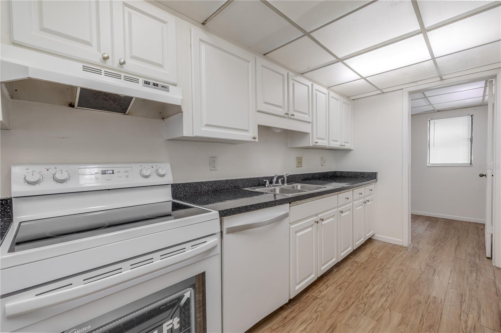 Image 10 of 54 For 3505 Tarpon Woods Boulevard N405